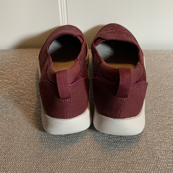 Clarks Cloudsteppers (NWOT) - Picture 3 of 5